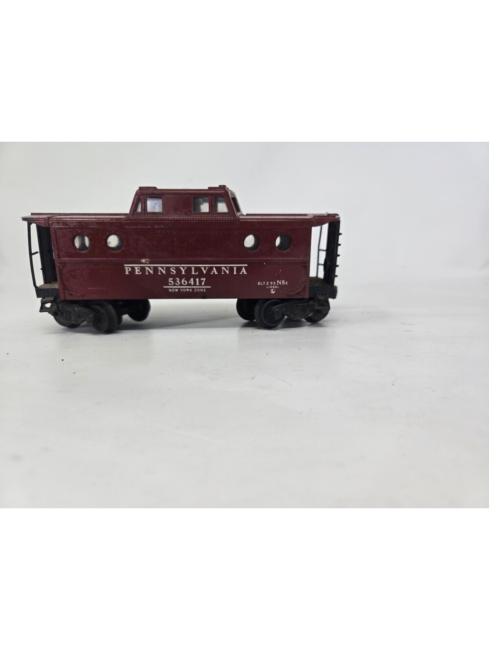 Pennsylvania 536417 model train caboose